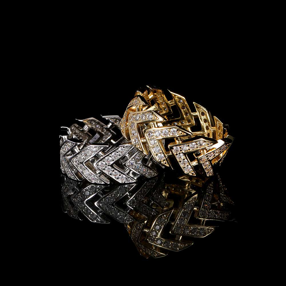Vintage V-Shaped Arrow Diamond Hip-Hop Ring